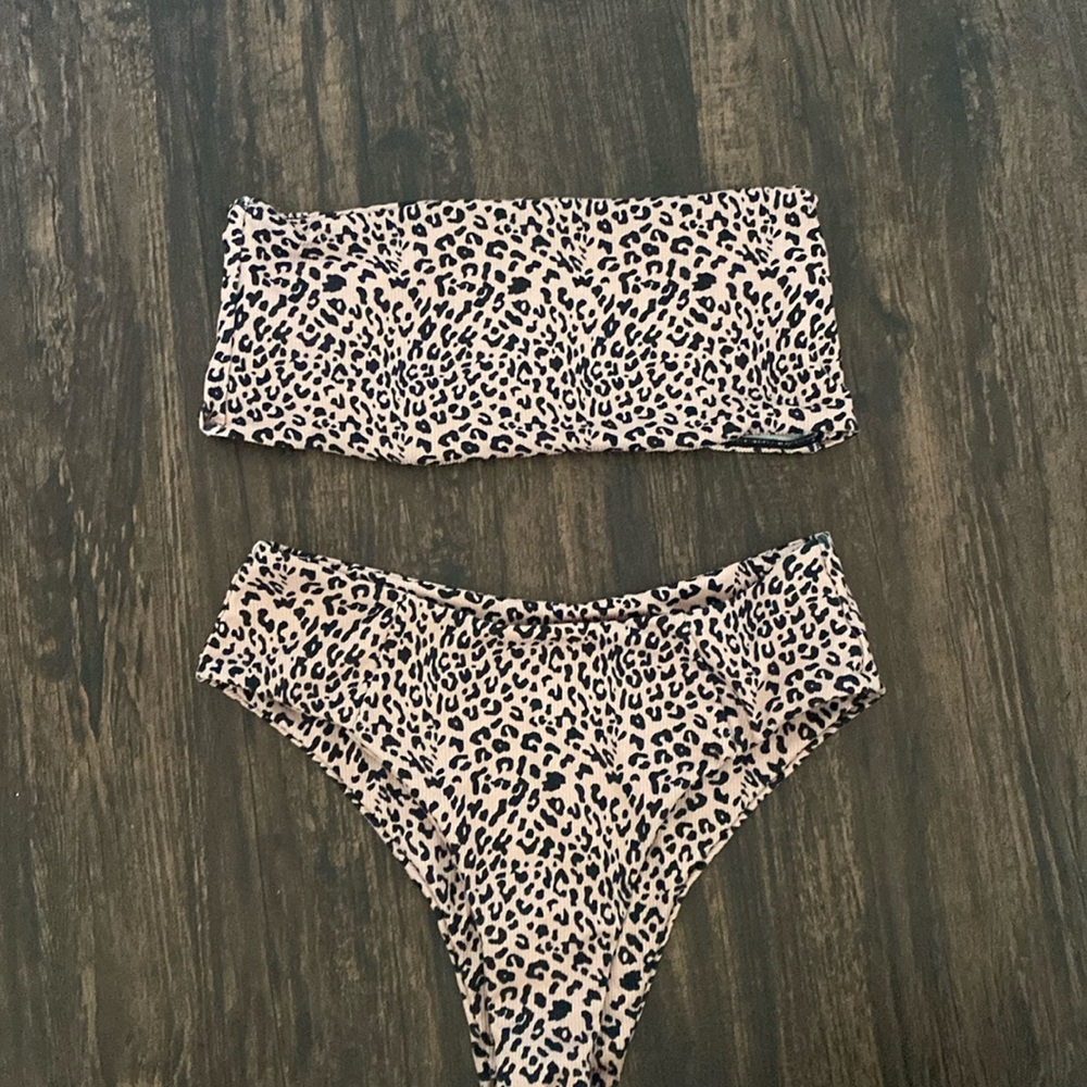 High waisted bikini